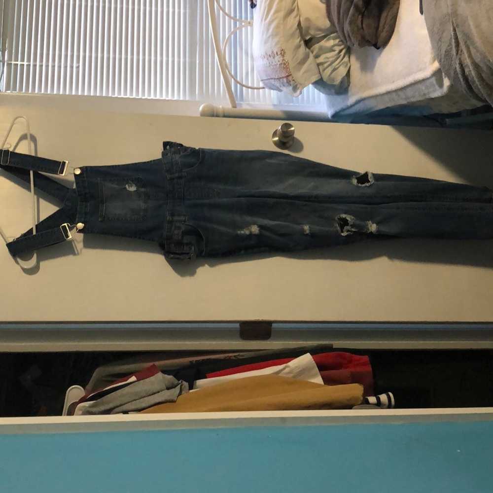 Only wore once female Overalls